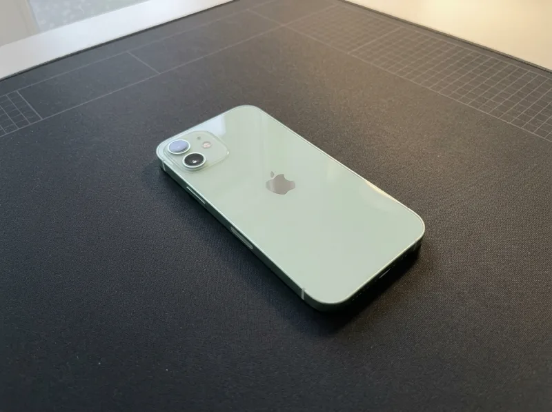 iPhone 12 64 Go reconditionné